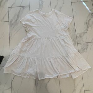 Women’s white Old Navy T-shirt dress